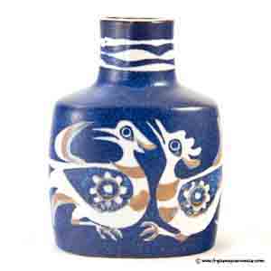 royal copenhagen nils thorsson vase bird motif in blue